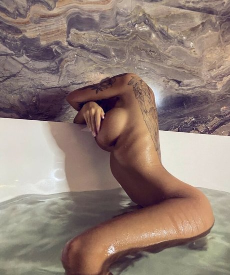 Photo nue de fuite OnlyFans de Nikola Rihova