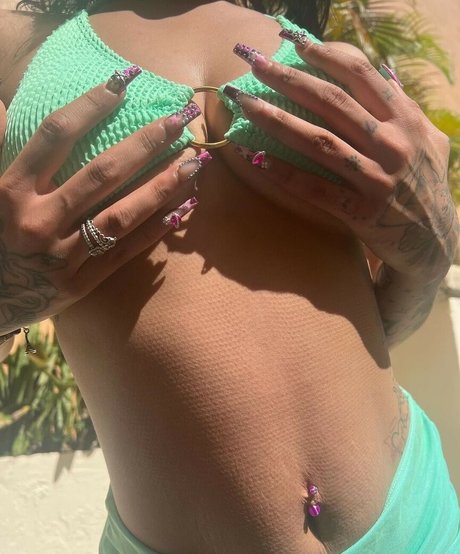 Photo nue de fuite OnlyFans de Venusssssss