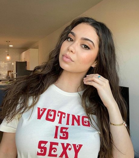 Aulii Cravalho