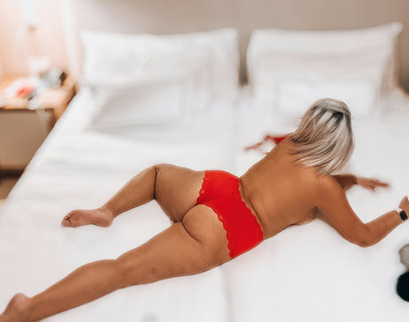 Photo nue de fuite OnlyFans de Mama Susurros