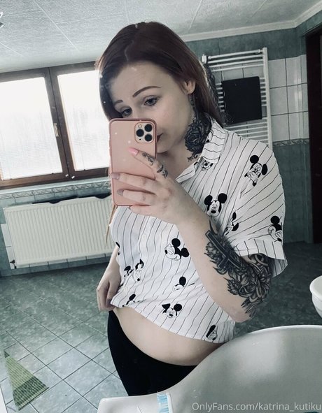 Photo nue de fuite OnlyFans de Katrinakutiku