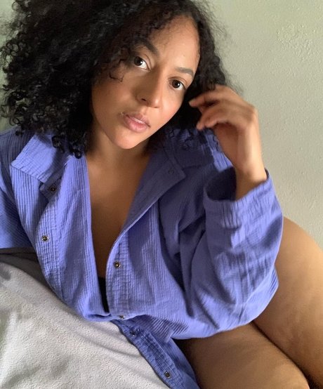 Photo nue de fuite OnlyFans de Dreamyriri