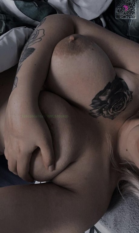 Photo nue de fuite OnlyFans de Vansen