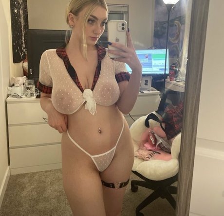 Photo nue de fuite OnlyFans de Lynxyyy