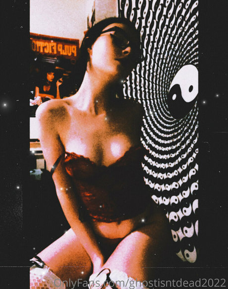 Photo nue de fuite OnlyFans de Ghostisntdead2022