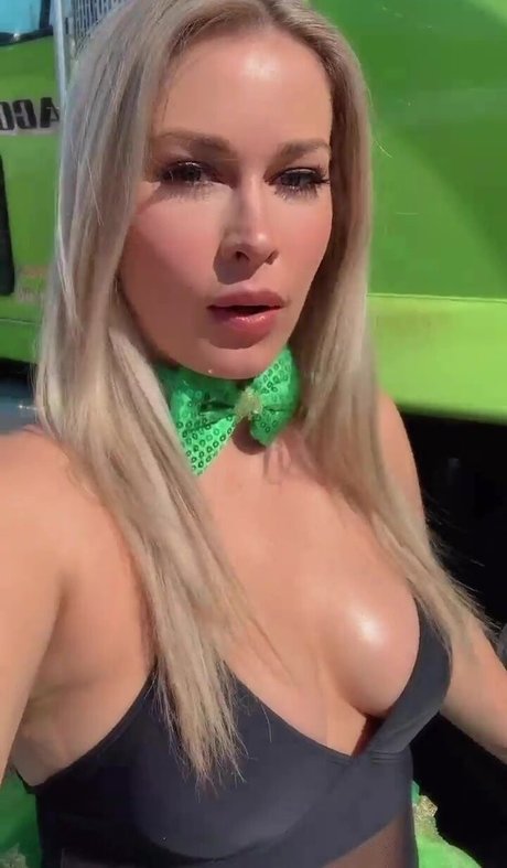 Nikki Baker