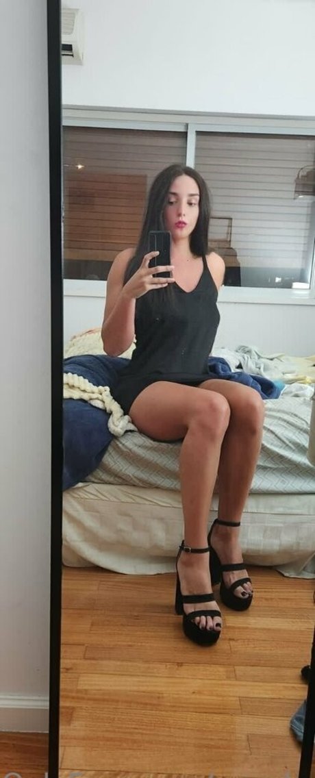 Photo nue de fuite OnlyFans de Wandaolsen