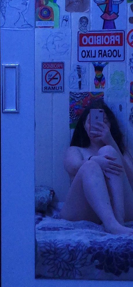 Photo nue de fuite OnlyFans de Rayana Silveira