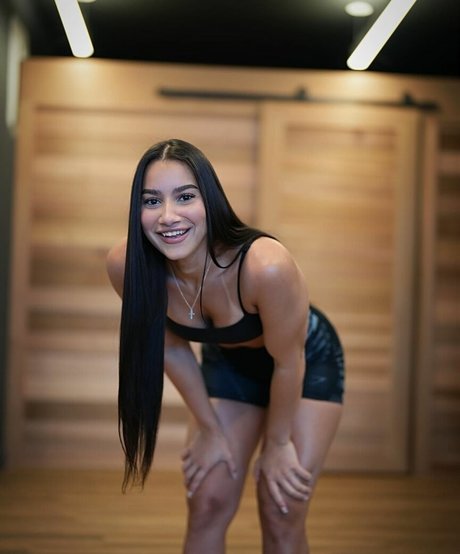 Photo nue de fuite OnlyFans de Analis Cruz