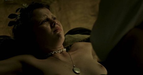 Mia Goth