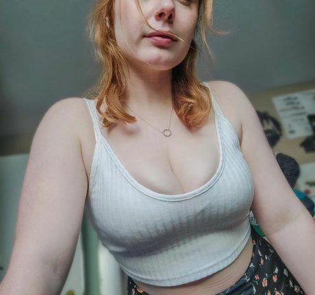 Lily Rogue