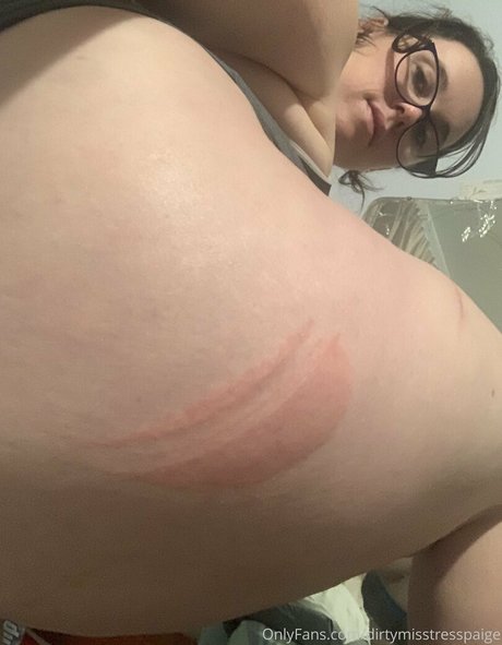 Dirtymisstresspaige