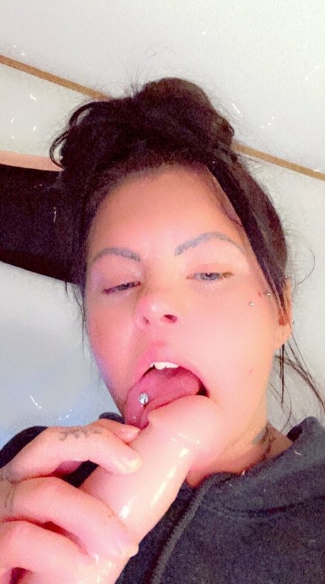 Photo nue de fuite OnlyFans de Katiee0102