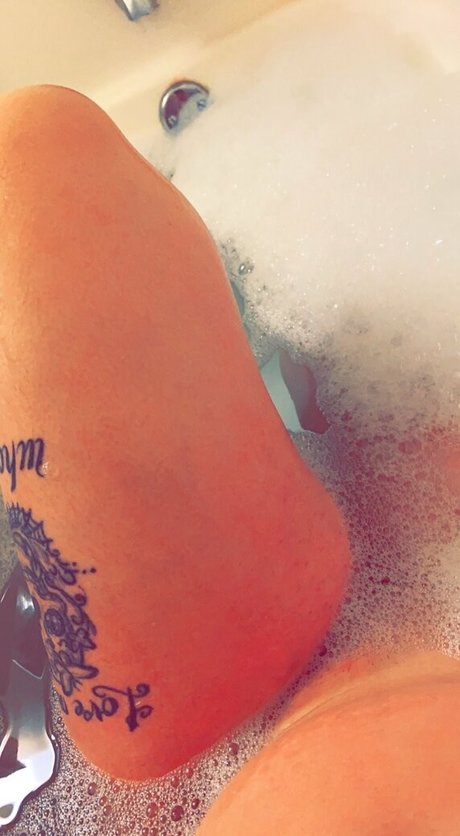 Photo nue de fuite OnlyFans de Kinsleymaefree