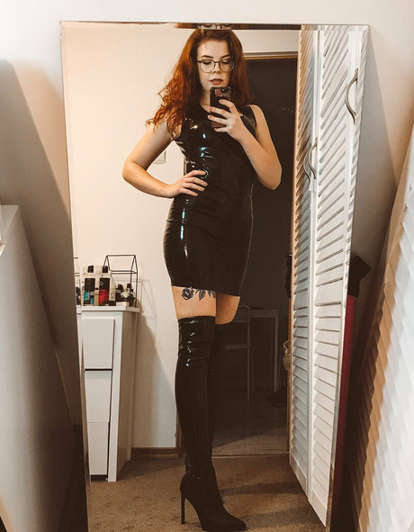 Photo nue de fuite OnlyFans de Latexfox