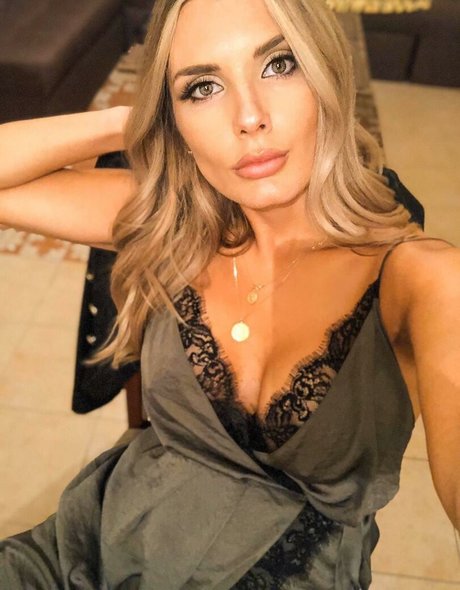 Alicia Hill