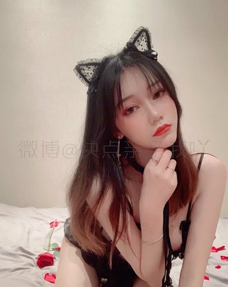 Photo nue de fuite OnlyFans de Qinqinwoya