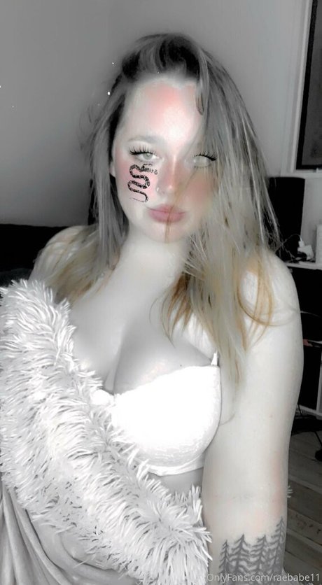 Photo nue de fuite OnlyFans de Raebabe11