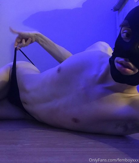 Photo nue de fuite OnlyFans de Femboyxxx