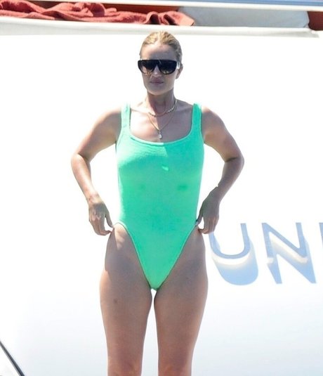 Rosie Hw