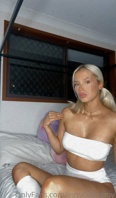 Photo nue de fuite OnlyFans de Easybabyamy