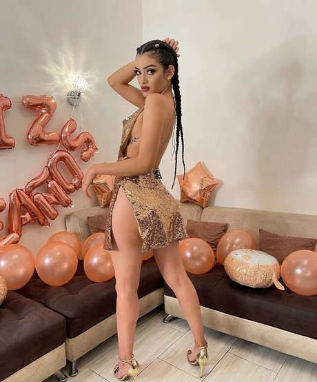 Photo nue de fuite OnlyFans de Camila Krystel