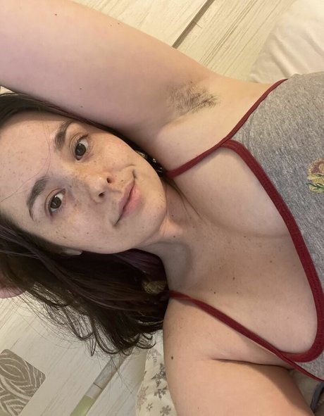 Photo nue de fuite OnlyFans de Ellietheelephant