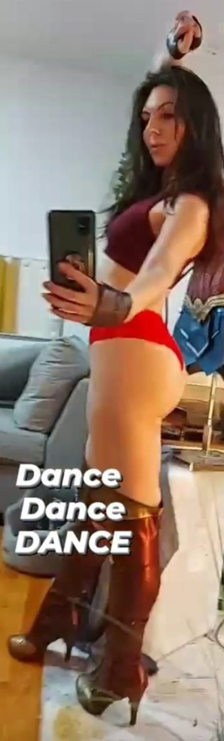 Ciny Looney
