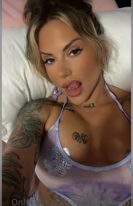 Photo nue de fuite OnlyFans de Tay Money