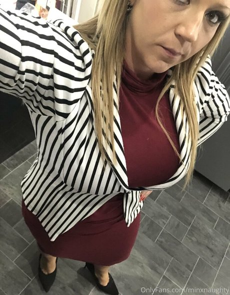 Photo nue de fuite OnlyFans de Minxnaughty