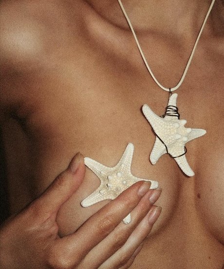 Photo nue de fuite OnlyFans de Liora Lapointe