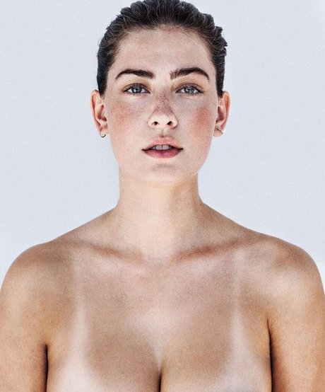 Photo nue de fuite OnlyFans de Olivia Norella