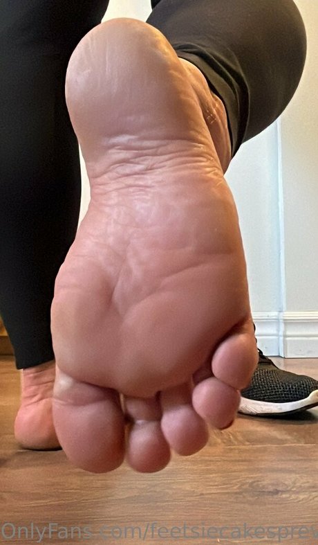 Feetsiecakespreviews