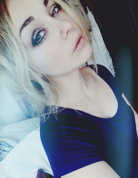 Photo nue de fuite OnlyFans de Elyse Summer