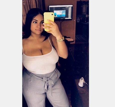 Photo nue de fuite OnlyFans de Mynamesydalia