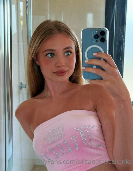 Photo nue de fuite OnlyFans de Elizabethvasilenko