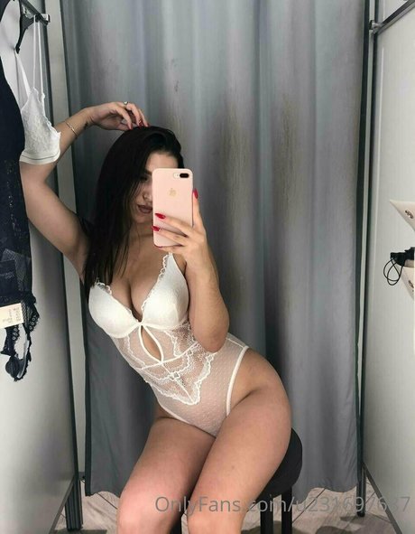 Photo nue de fuite OnlyFans de Michelmii