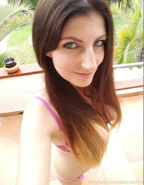 Photo nue de fuite OnlyFans de Deepsabrina