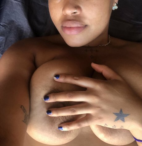 Photo nue de fuite OnlyFans de The Mermaid Diaries