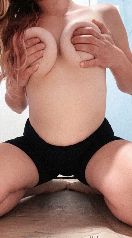 Photo nue de fuite OnlyFans de Klaurann