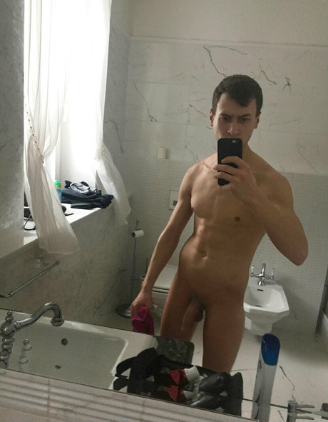 Charliedeanporn
