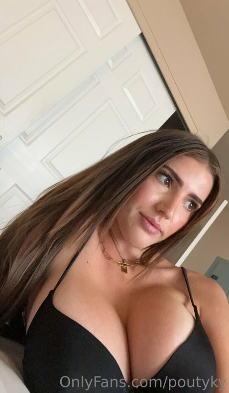Photo nue de fuite OnlyFans de Kylee Powell