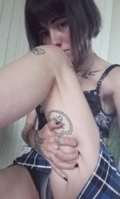 Photo nue de fuite OnlyFans de Lil Ravena