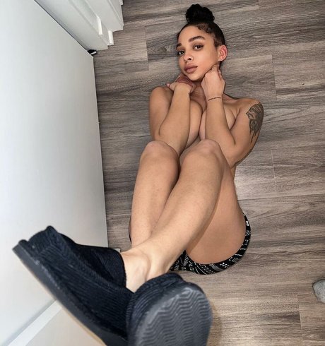 Photo nue de fuite OnlyFans de Baddie Bran