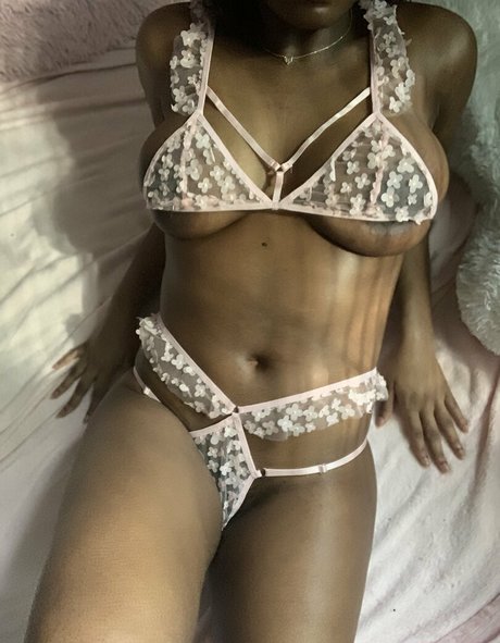 Photo nue de fuite OnlyFans de Nikkynyxx