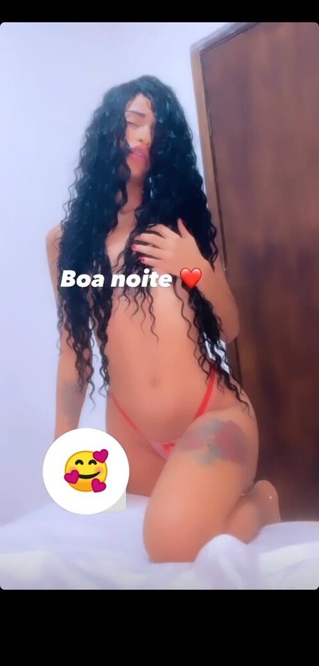 Photo nue de fuite OnlyFans de Miih Maia