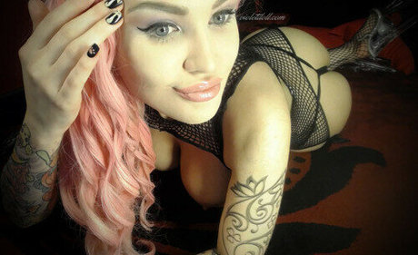 Photo nue de fuite OnlyFans de Violet Doll