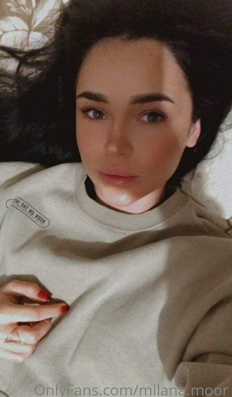 Milana.moor