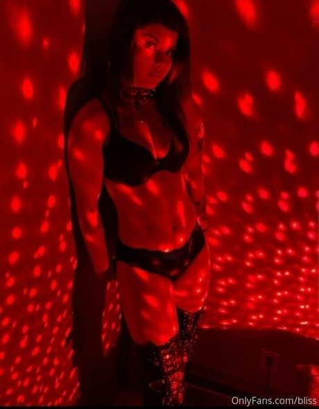 Photo nue de fuite OnlyFans de Cagegirl15