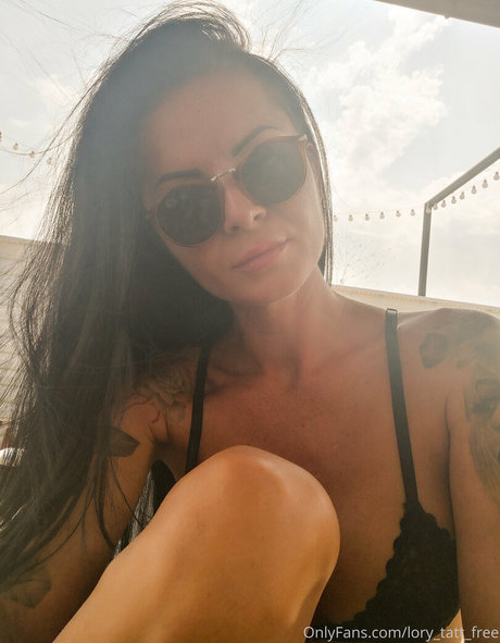 Lorytattfree